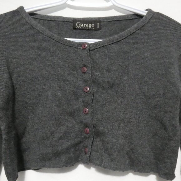 GARAGE CLOTHING CO. | large | Cropped Grey Cardigan | Made In Canada 🟥🍁🟥 - Picture 4 of 16